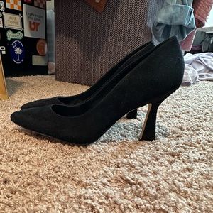 Marc fisher black pointed toe heels (relka)